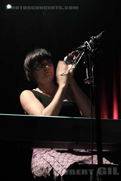 DEAR READER - 2009-02-19 - PARIS - La Maroquinerie - 